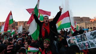 דיווח: ישראל תקפה במערב איראן כדי לתמוך במיליציות כורדיות שעשויות לפלוש