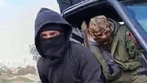 בצלה של המלחמה